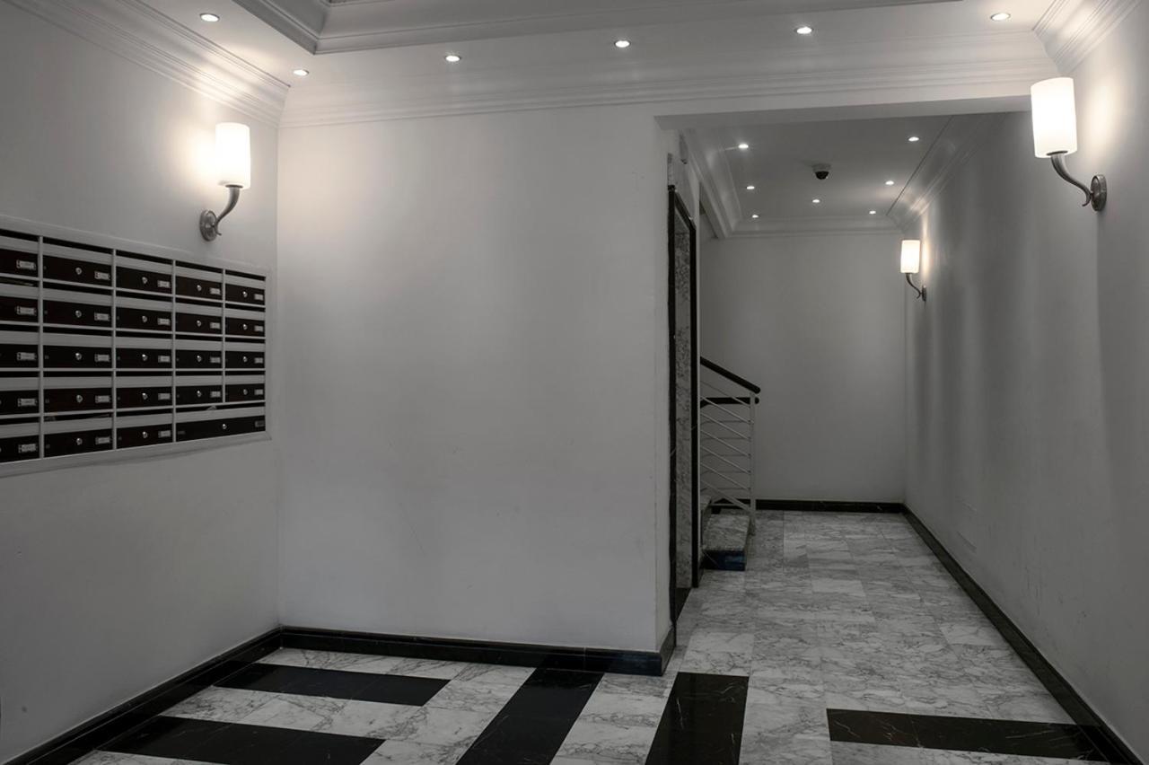 Penthouse 40 In Trastevere With Seasonally Jacuzzi โรม ภายนอก รูปภาพ